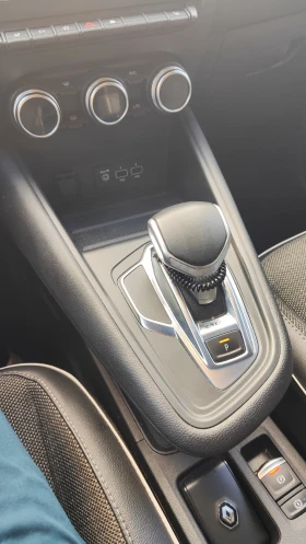 Renault Captur Suv - 15000 € / 29337.45 лв. - 79859910 12