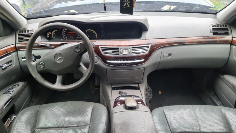 Mercedes-Benz S 500 8бр. 4 Matik Distronik Sifclose Nighvision, снимка 4 - Автомобили и джипове - 41823882