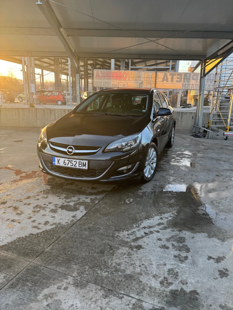 Opel Astra 1.6 cdti, снимка 2 - Автомобили и джипове - 48656298