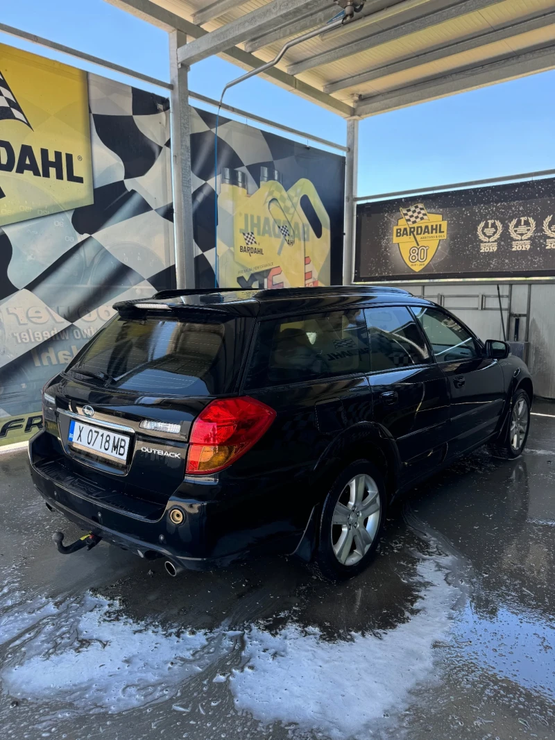 Subaru Outback, снимка 3 - Автомобили и джипове - 49189405