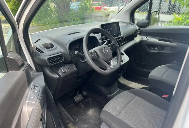 Opel Combo CARGO-e.EDITION-XL/136HP/DAB/CARPLAY/CRUISEC./867f, снимка 9 - Автомобили и джипове - 52200860
