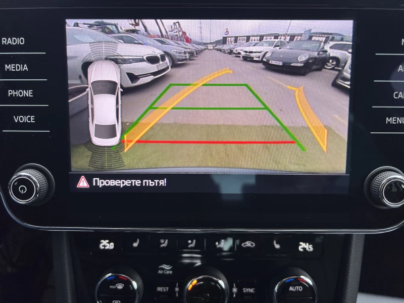 Skoda Superb STYLE/1.5TSI/150K.C./7DSG, снимка 14 - Автомобили и джипове - 52828338