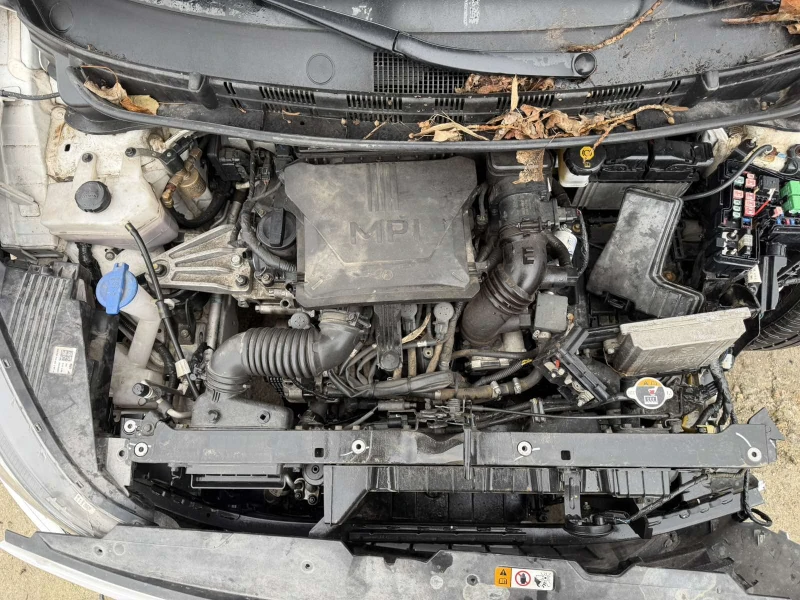 Hyundai I10 1.0, снимка 8 - Автомобили и джипове - 52884871