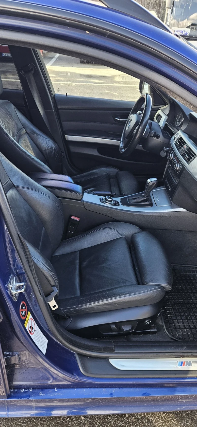 BMW 330 FACE/MPACK/XDRIVE, снимка 9 - Автомобили и джипове - 53076229