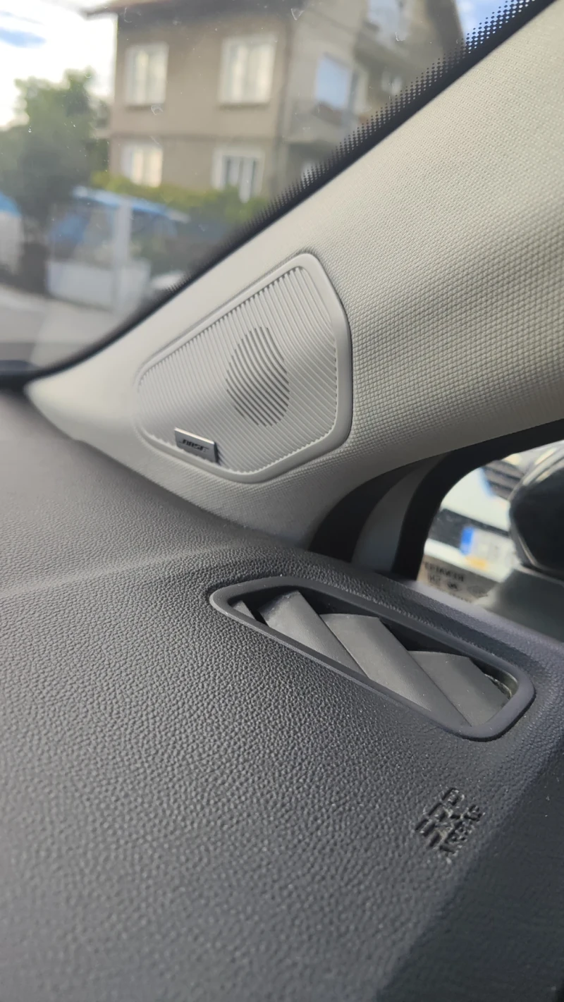 Renault Captur Suv, снимка 9 - Автомобили и джипове - 53090533