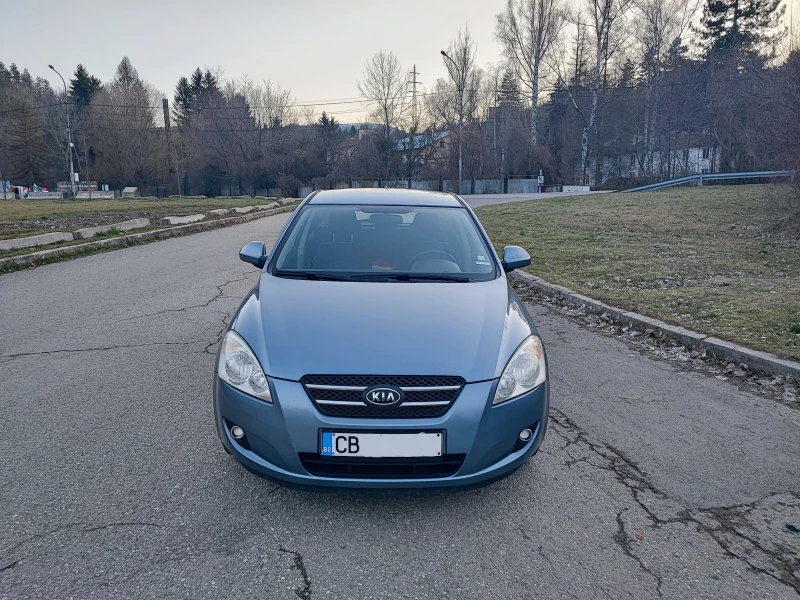 Kia Ceed, снимка 9 - Автомобили и джипове - 53143316