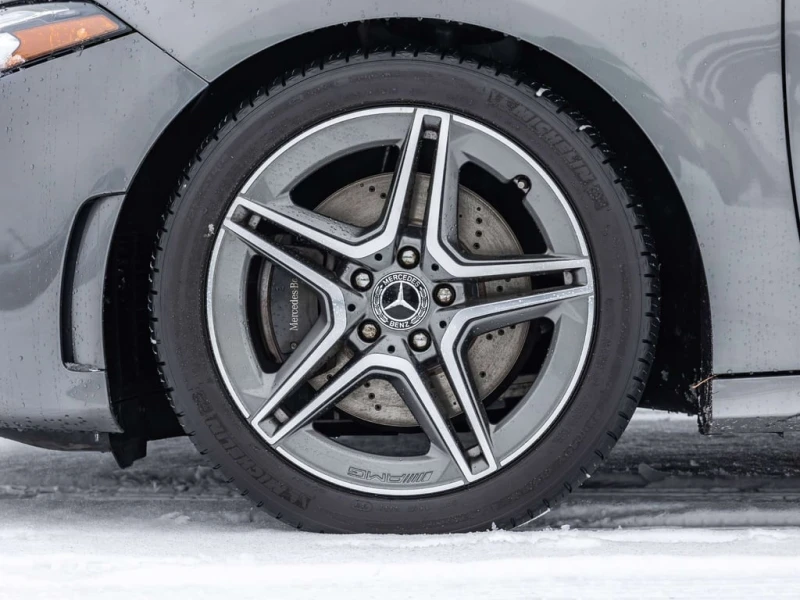 Mercedes-Benz A 220 * CARFAX * ЦЕНА ДО БГ, снимка 6 - Автомобили и джипове - 53210648