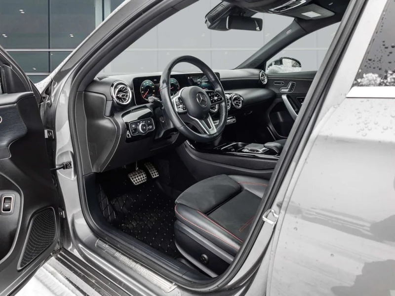 Mercedes-Benz A 220 * CARFAX * ЦЕНА ДО БГ, снимка 10 - Автомобили и джипове - 53210648