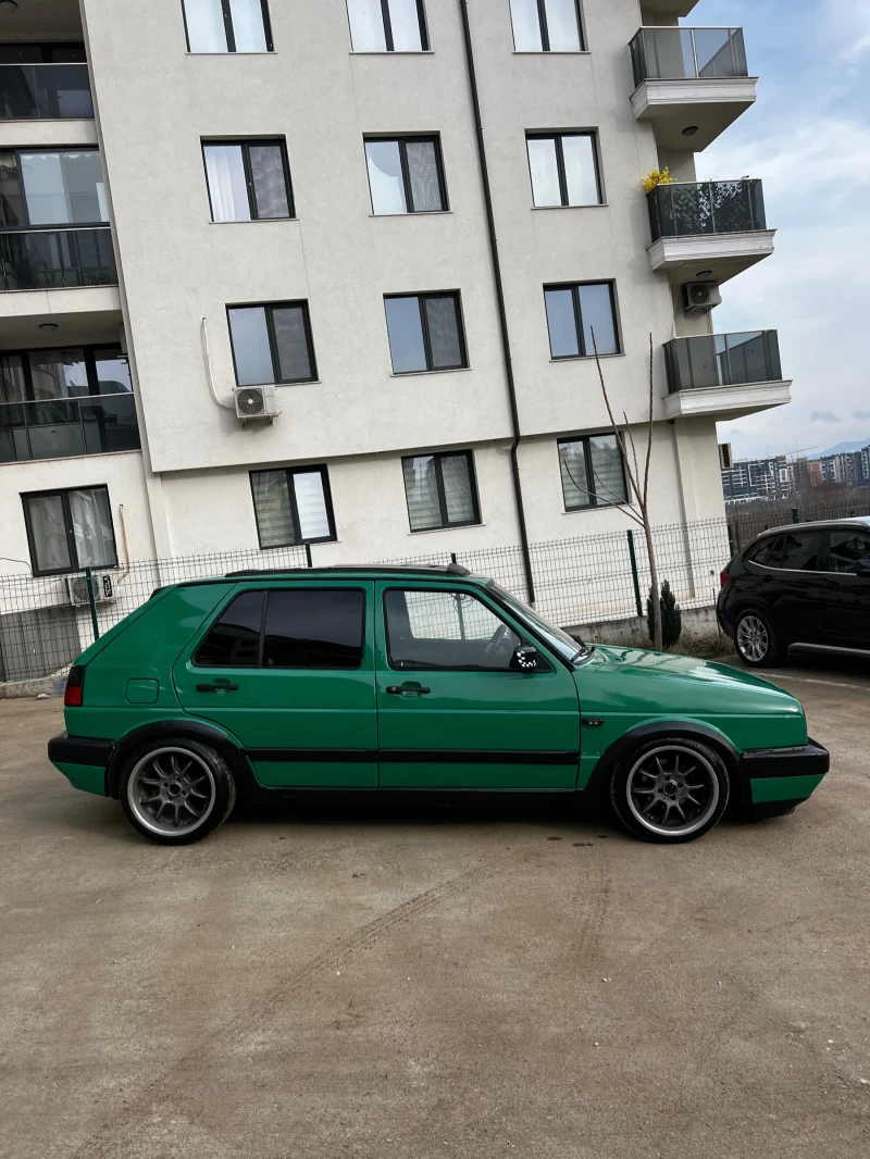 VW Golf 1.9 тди, снимка 8 - Автомобили и джипове - 53283530