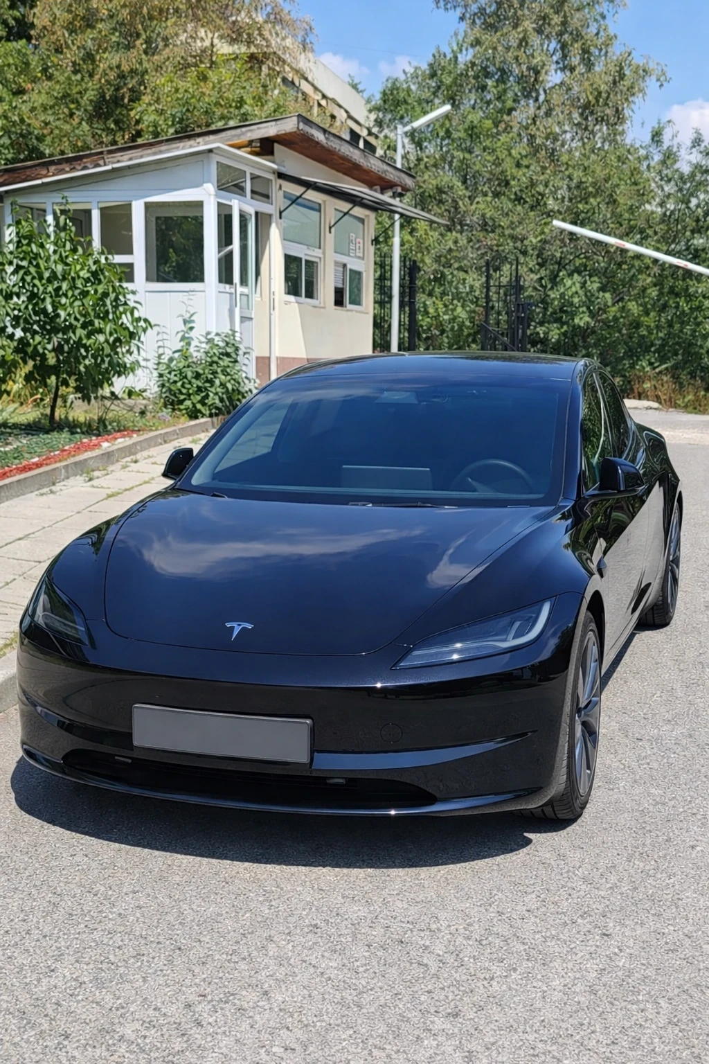 Tesla Model 3 Long range, снимка 1