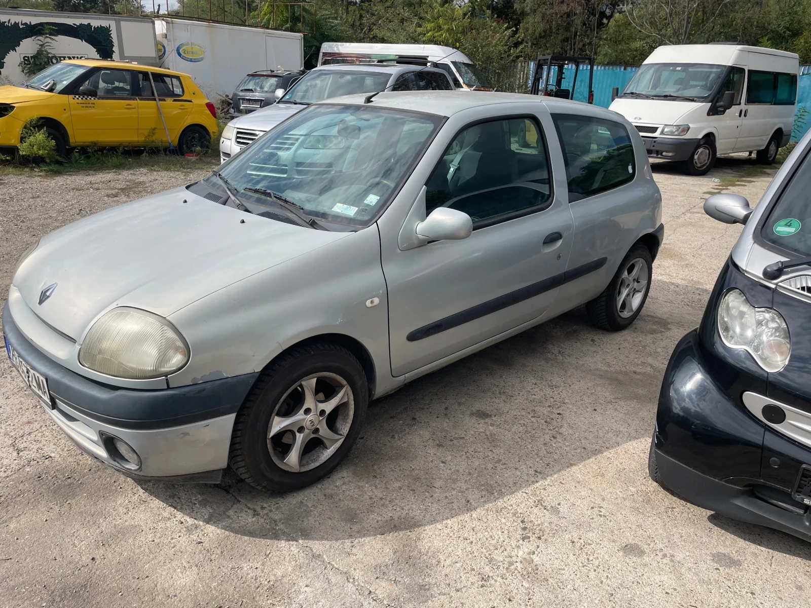 Renault Clio 1.2 бензин климатик без ръжди - изображение 2