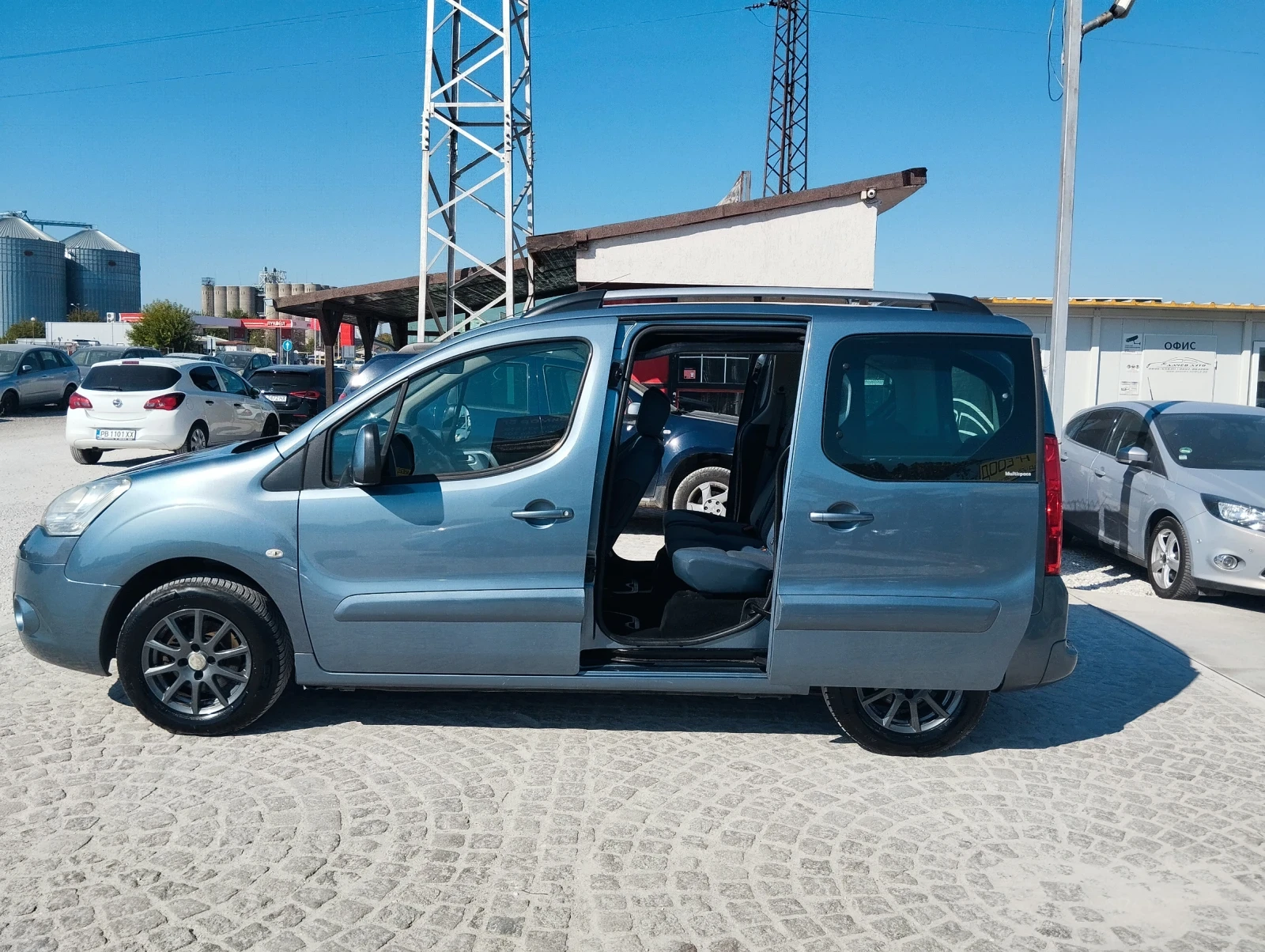 Citroen Berlingo ГАЗ БЕНЗИН 1.6 90к.с.АВТОПИЛОТ ПАРКТРОНИК  - изображение 9