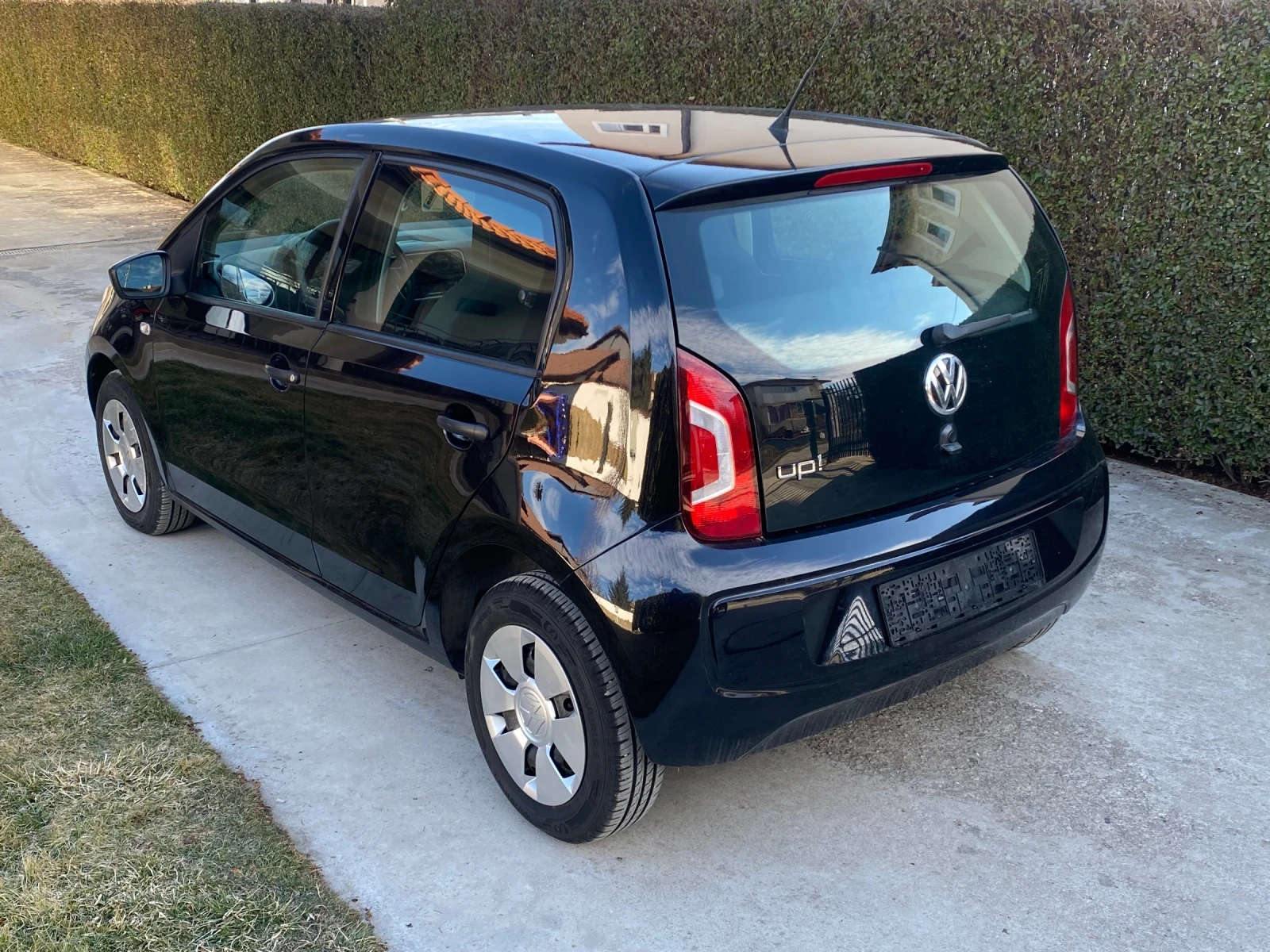 VW Up 1.0i - изображение 3