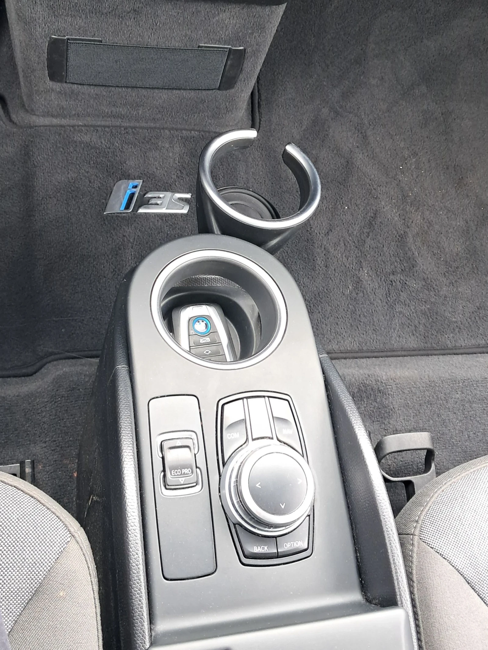 BMW i3 S 120Ah-42KWh  Термопомпа - изображение 7