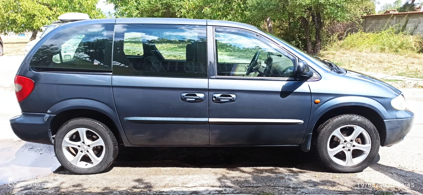 Chrysler Voyager  - изображение 2