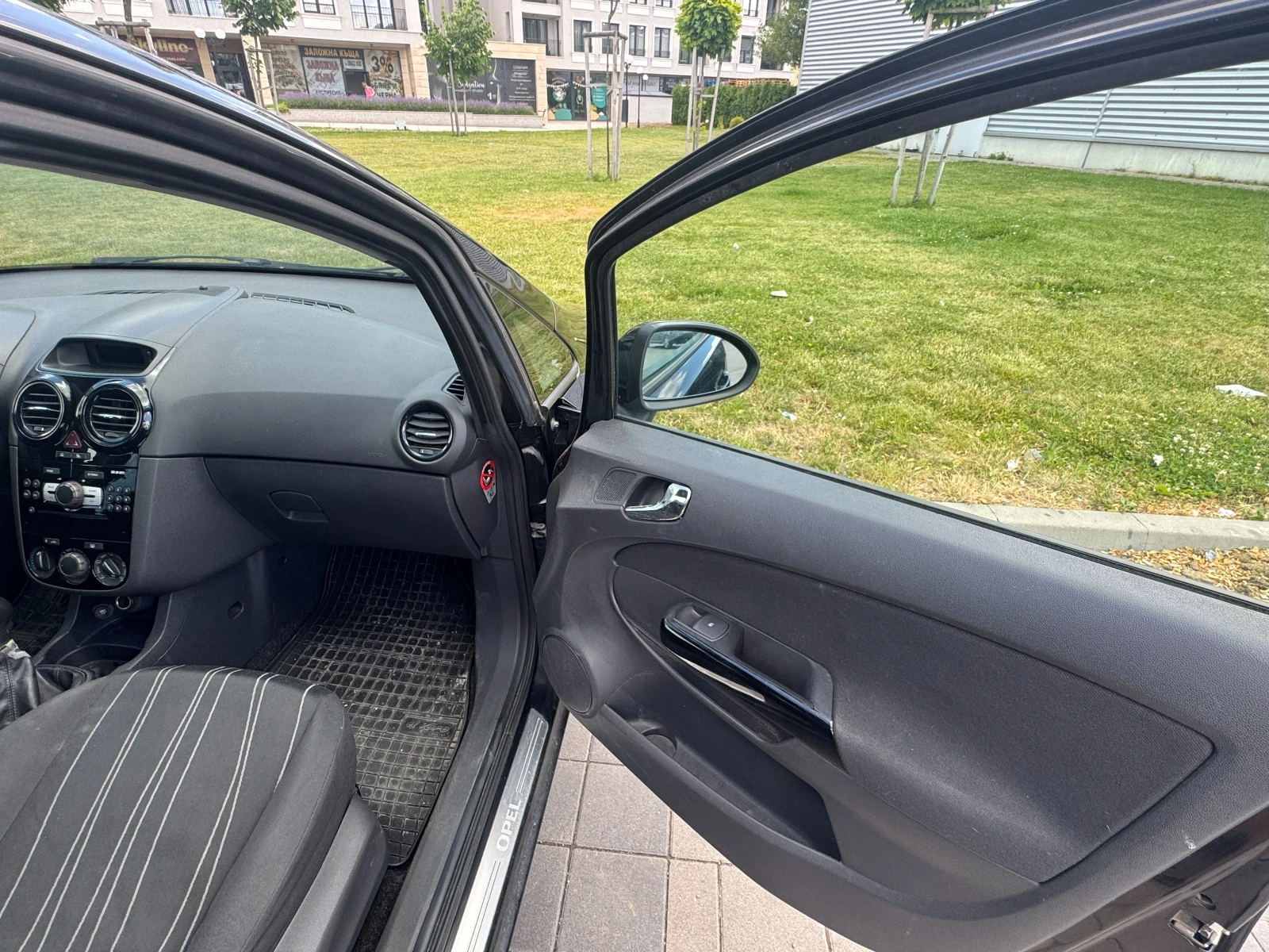 Opel Corsa 1.2 / Фабрична газ - изображение 9