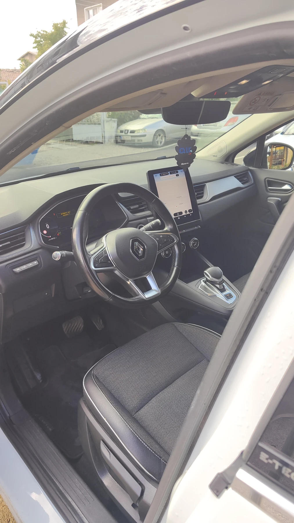 Renault Captur Suv - изображение 8