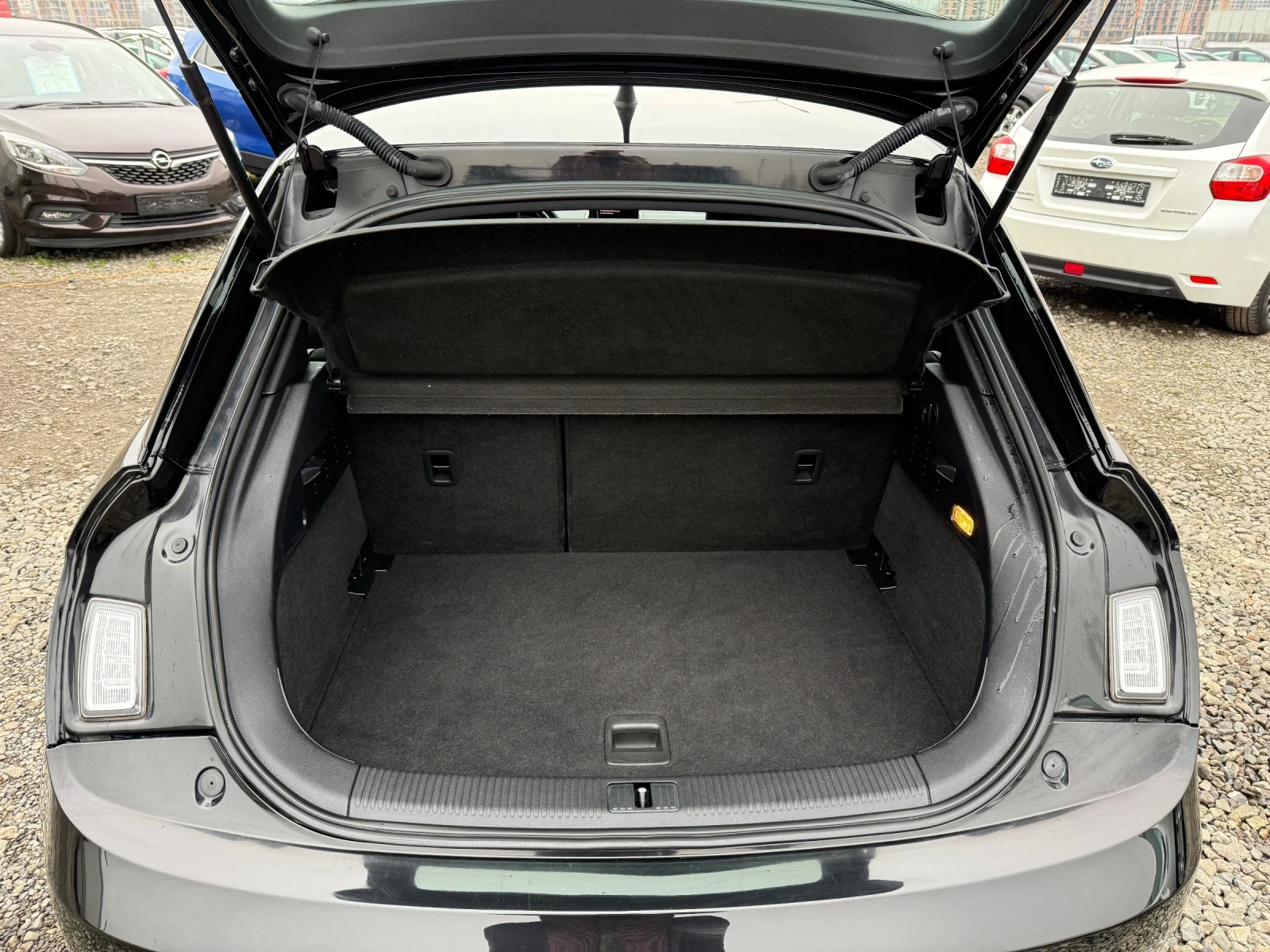 Audi A1 1.4 AUTOMATIC SPORTBACK ШВЕЙЦАРИЯ - изображение 10