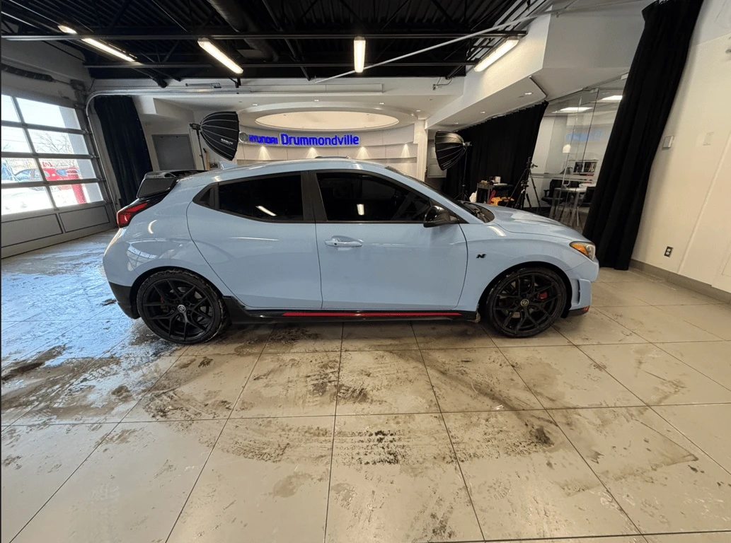 Hyundai Veloster  * Manual * CARFAX * ЦЕНА ДО БГ - изображение 2