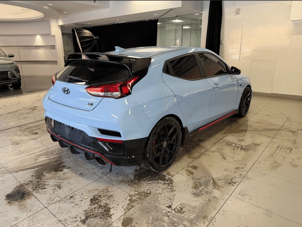 Hyundai Veloster  * Manual * CARFAX * ЦЕНА ДО БГ - изображение 5