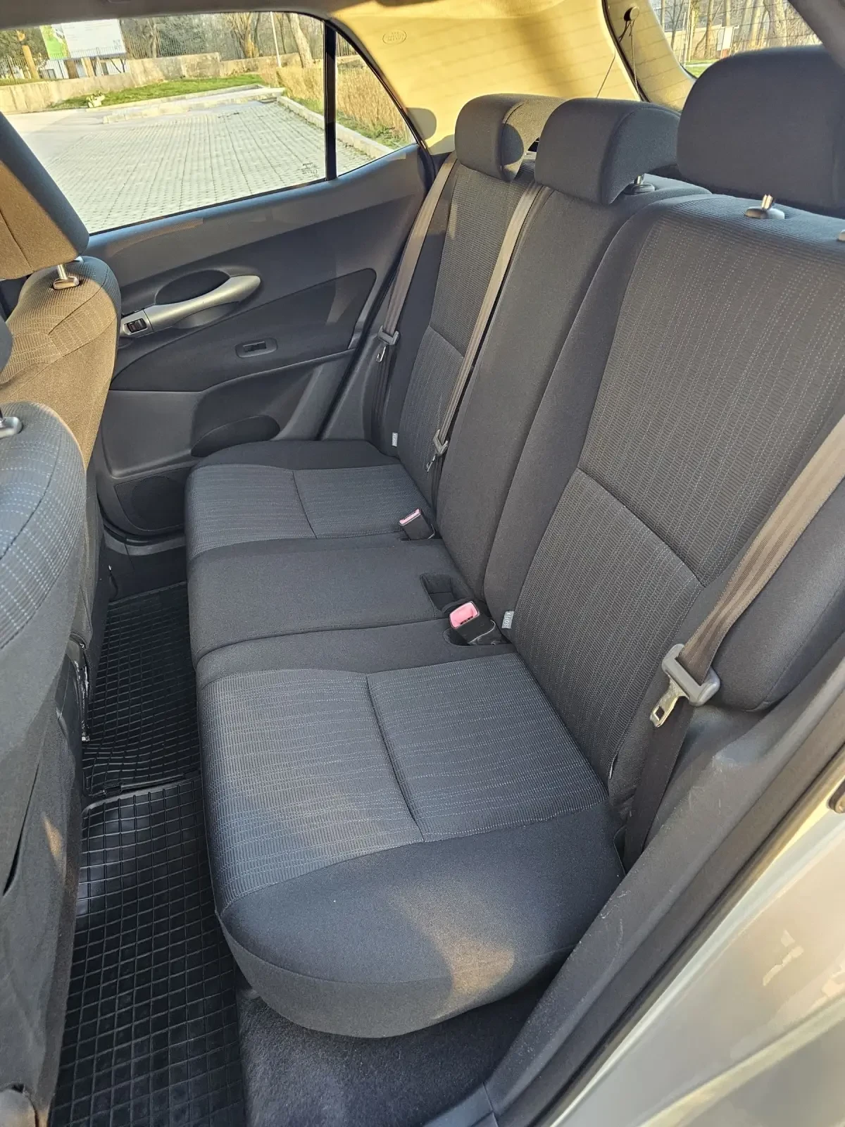 Toyota Auris 2.0 D4-D, снимка 11 - Автомобили и джипове - 53845275