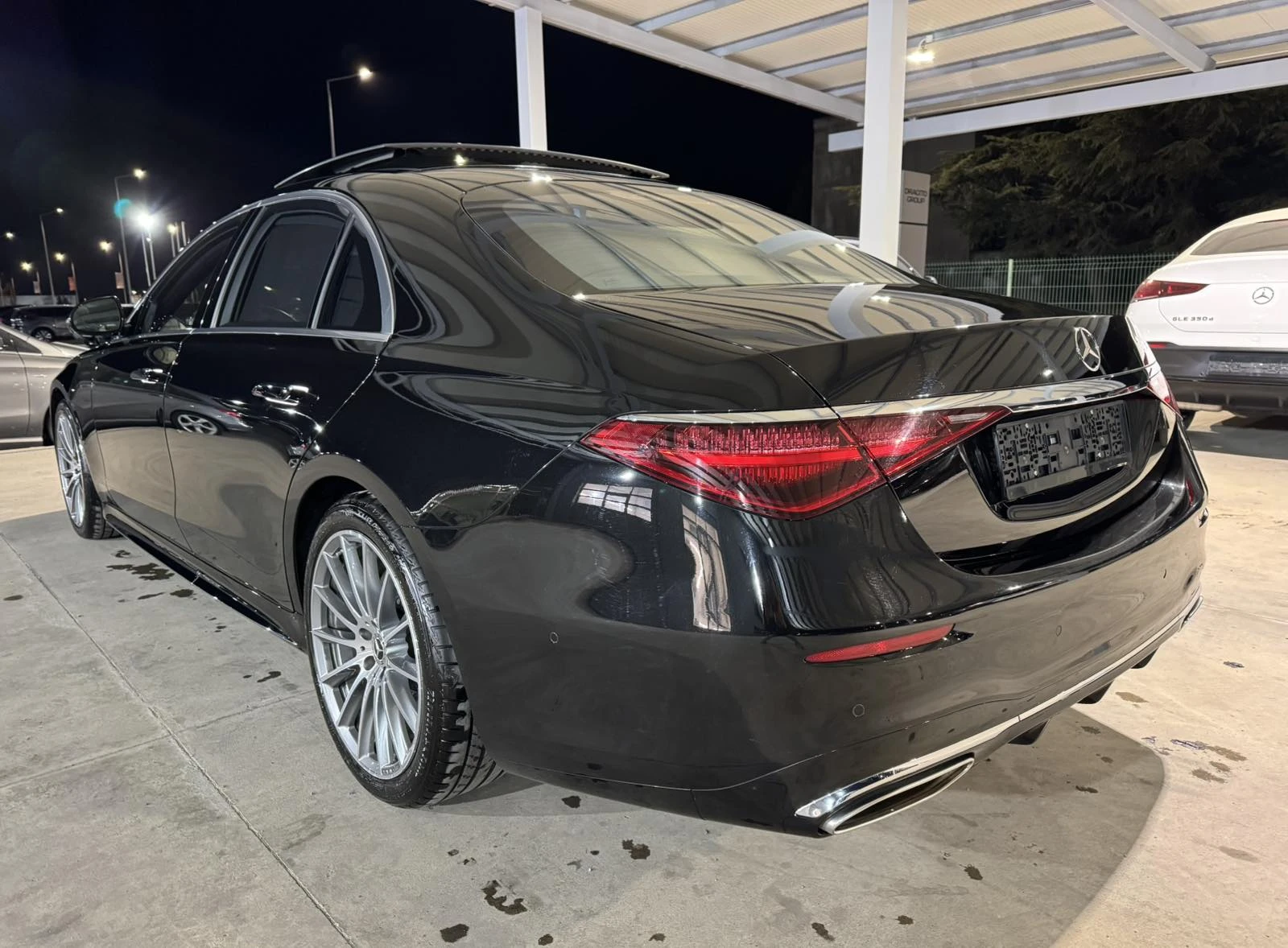 Mercedes-Benz S 580 L* 503ps* V8* 4M* AMG* Head Up* PANO* BURM* DISTRO, снимка 3 - Автомобили и джипове - 53986518