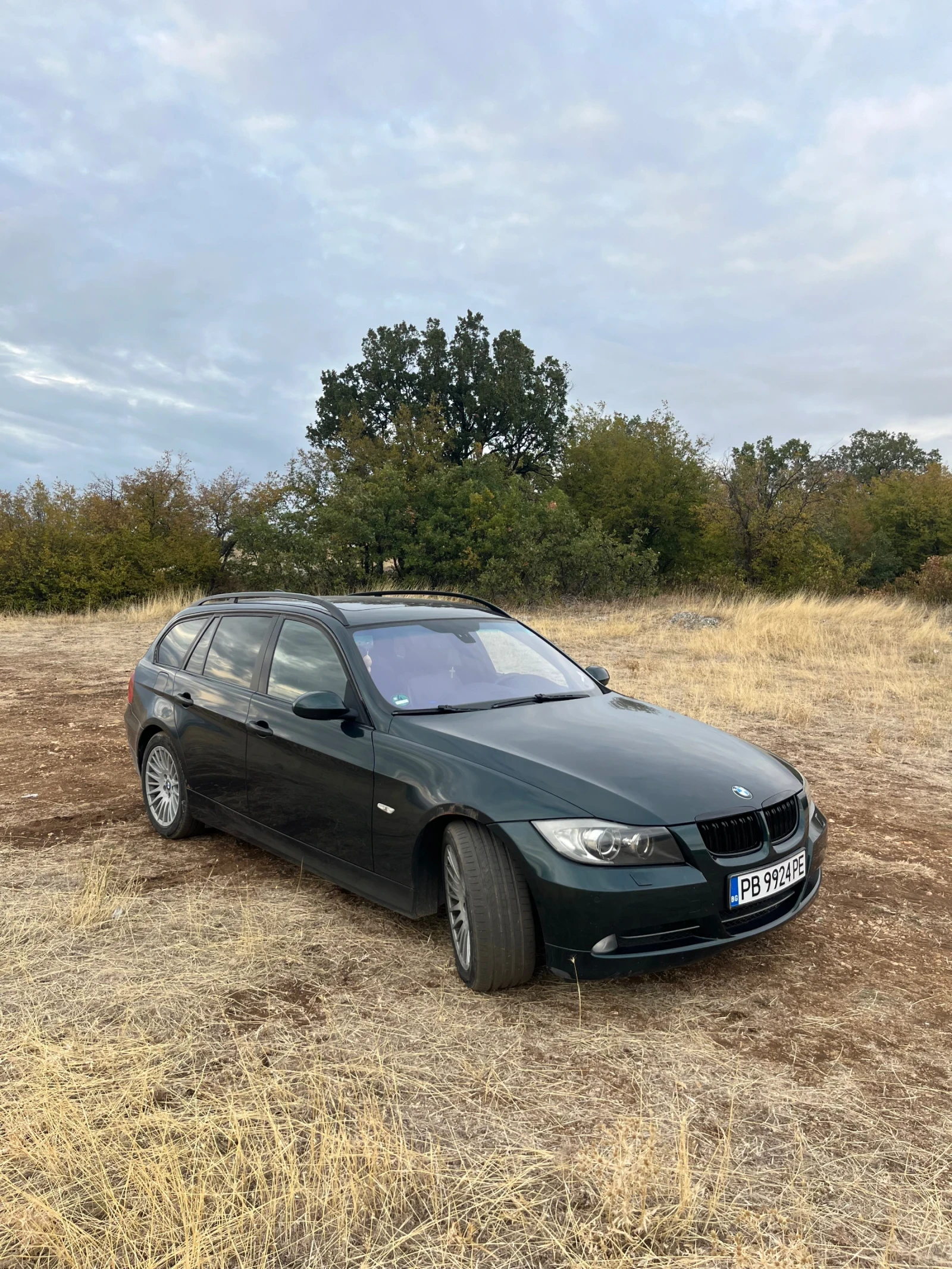 BMW 330 X-Drive, снимка 3 - Автомобили и джипове - 53988666