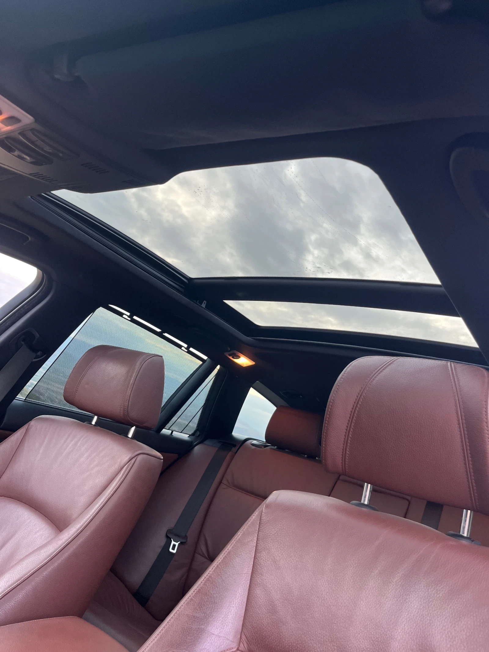 BMW 330 X-Drive, снимка 7 - Автомобили и джипове - 53988666