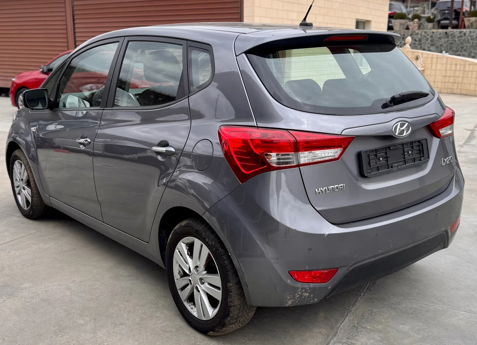 Hyundai I20 1.4i 90hp G4FA НА ЧАСТИ, снимка 3 - Автомобили и джипове - 53990781