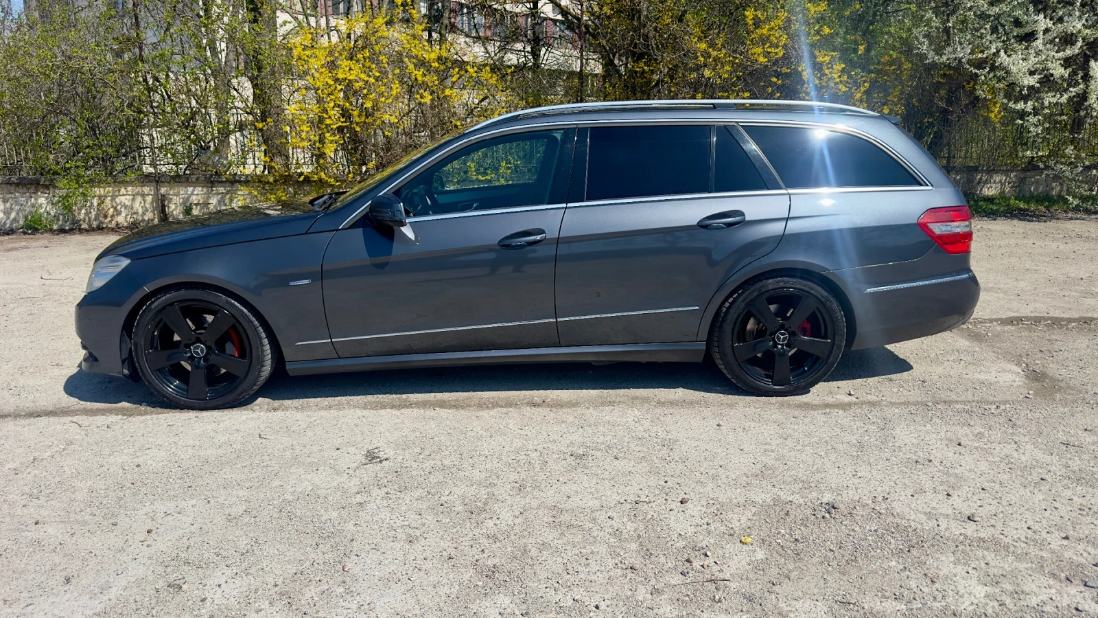 Mercedes-Benz E 350 AMG Pack 231ps, снимка 17 - Автомобили и джипове - 54098051
