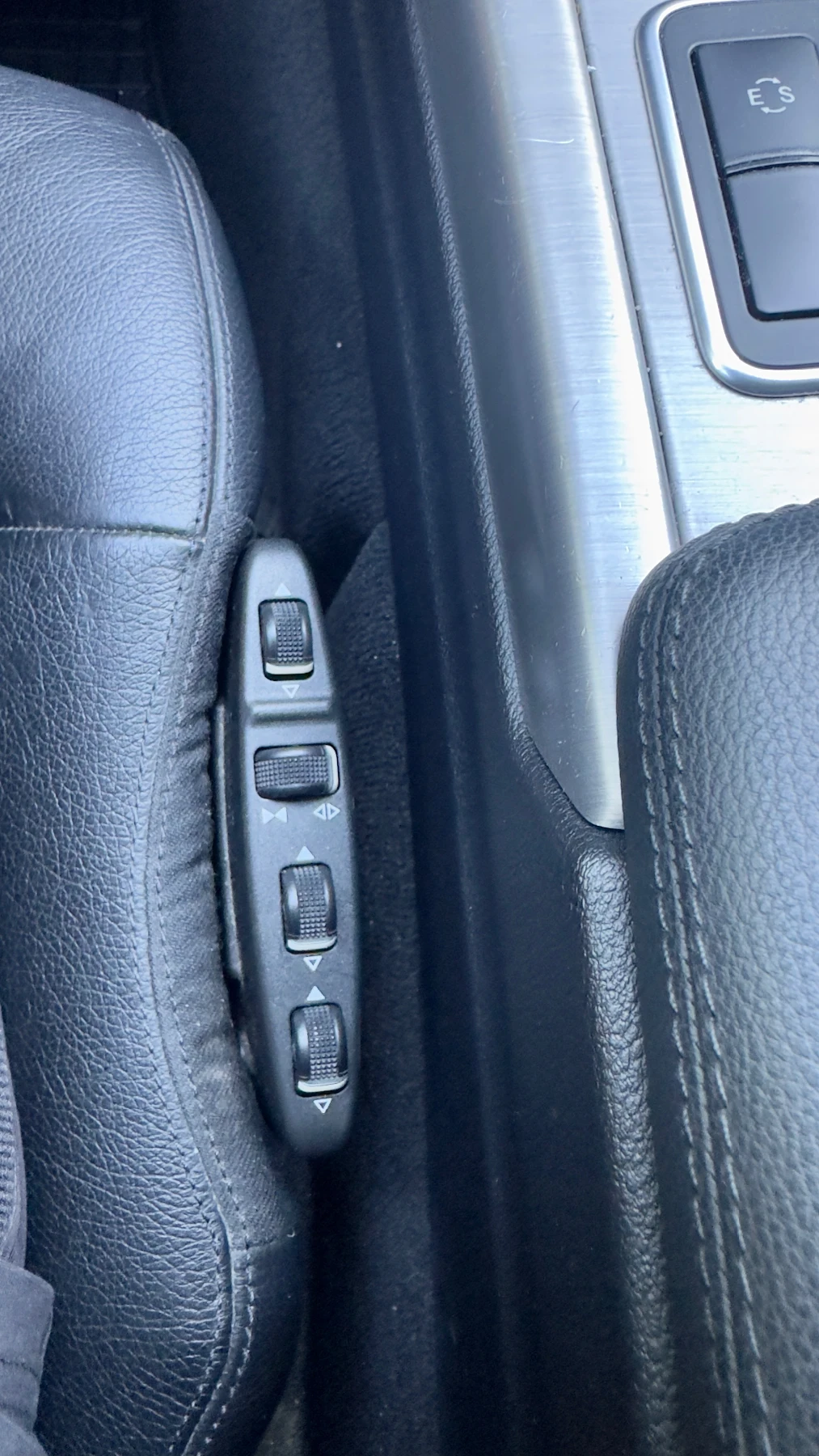 Mercedes-Benz E 350 AMG Pack 231ps, снимка 11 - Автомобили и джипове - 54098051