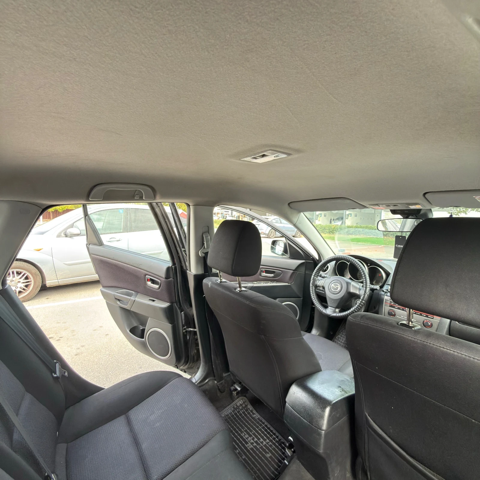 Mazda 3 1.6, снимка 10 - Автомобили и джипове - 54099145