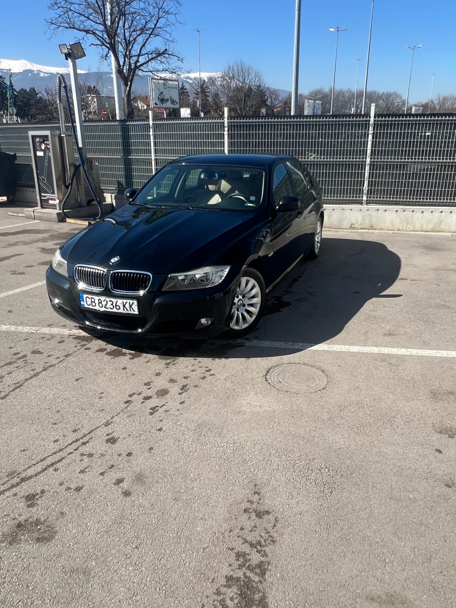 BMW 318, снимка 2 - Автомобили и джипове - 54145031