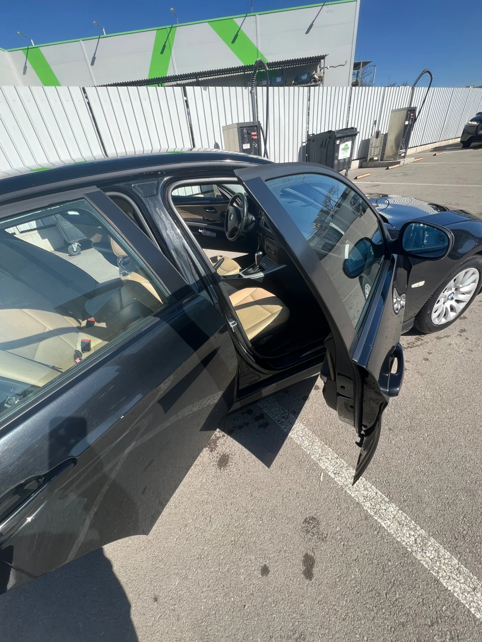 BMW 318, снимка 12 - Автомобили и джипове - 54145031