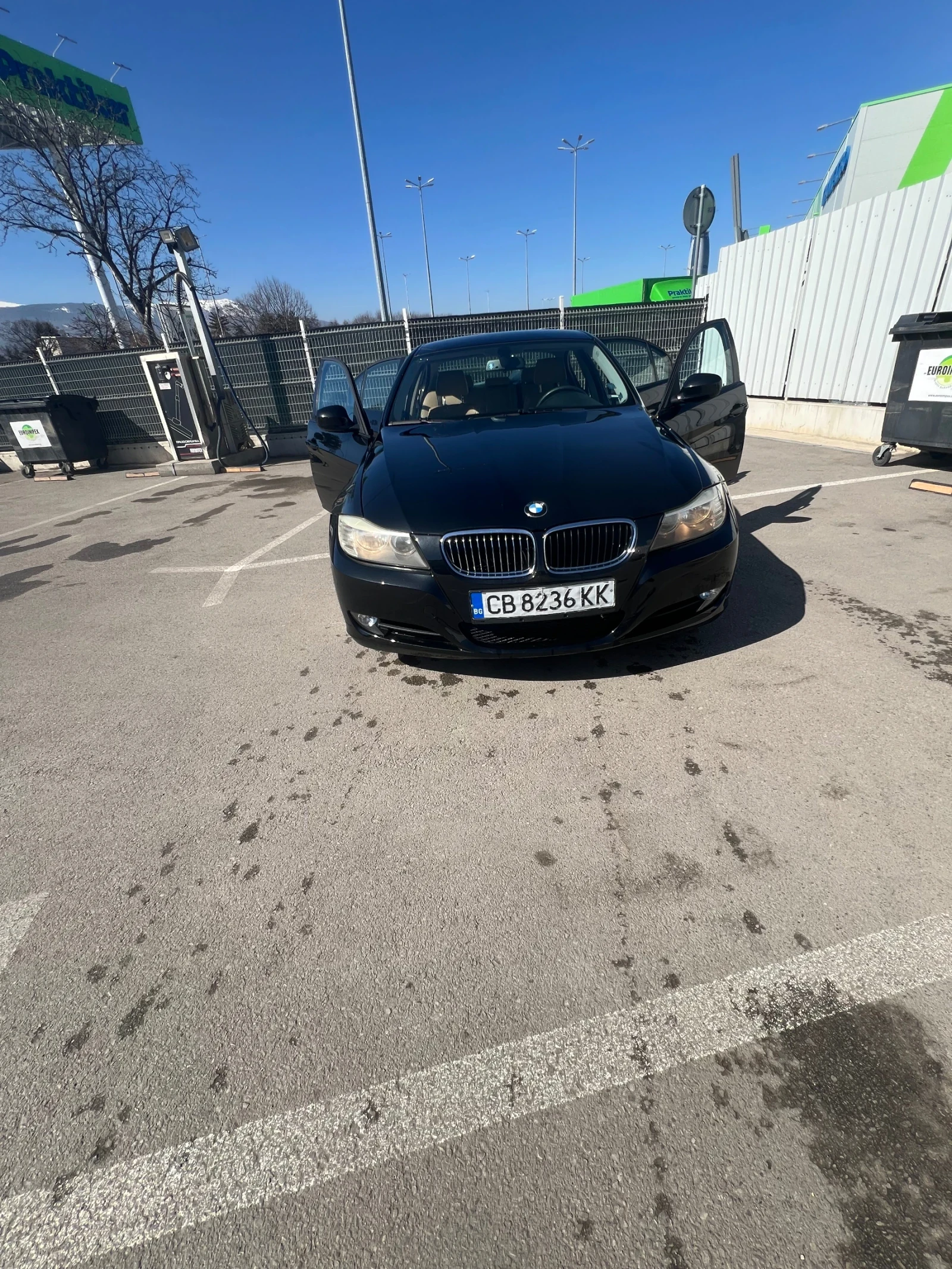 BMW 318, снимка 15 - Автомобили и джипове - 54145031