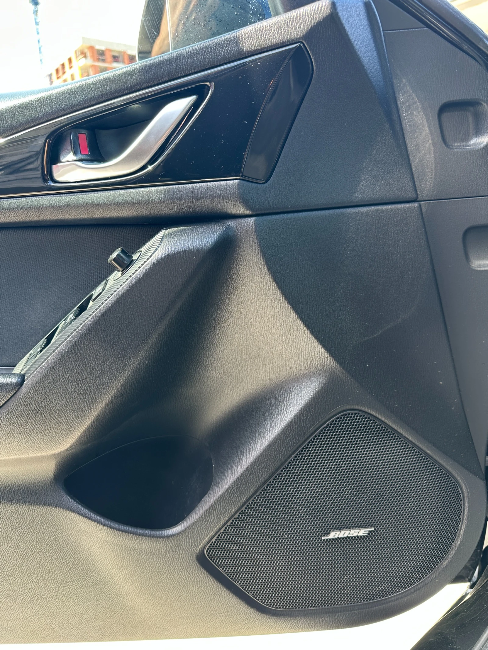 Mazda 3, снимка 11 - Автомобили и джипове - 54173483