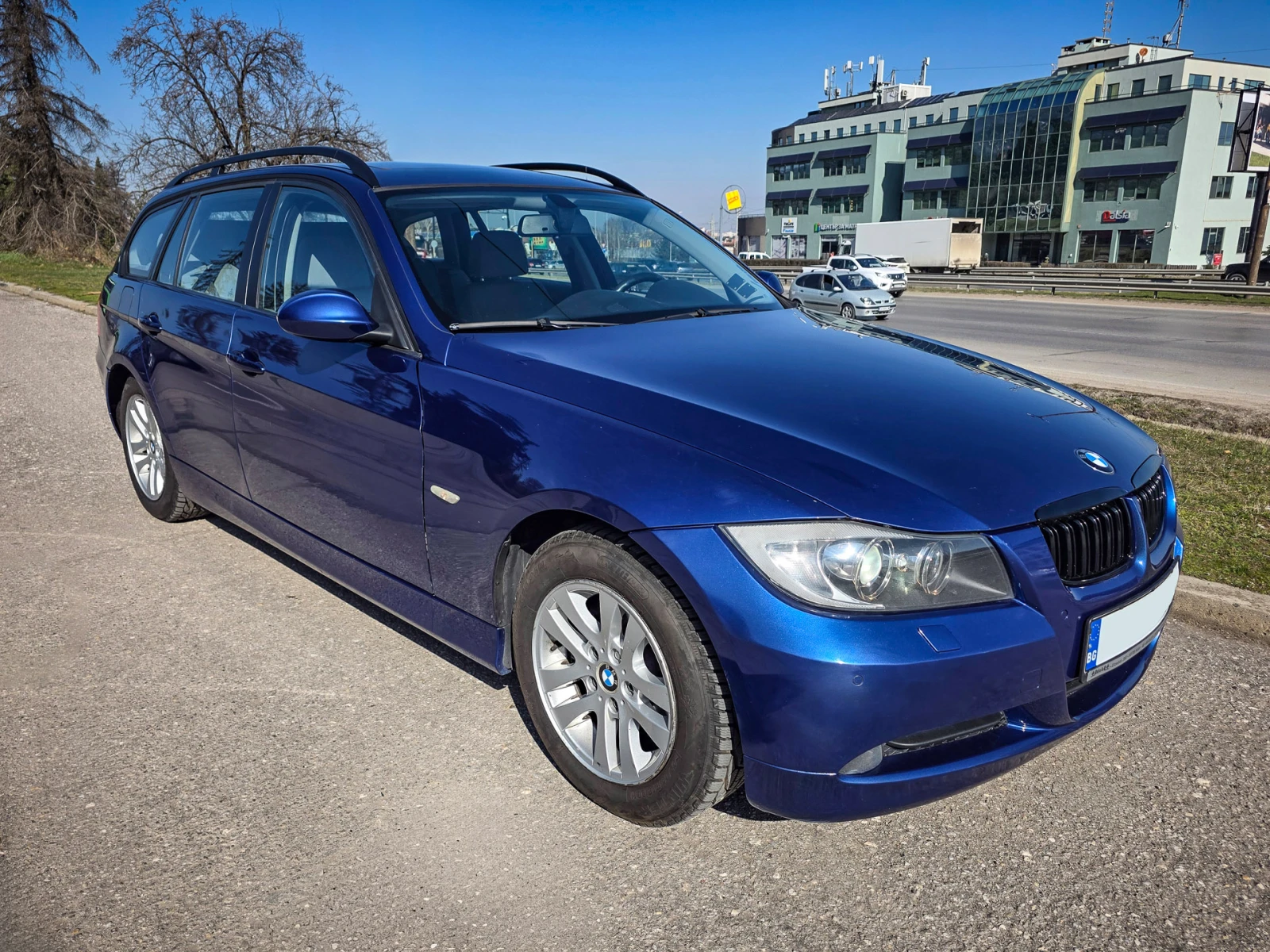 BMW 320, снимка 8 - Автомобили и джипове - 54248885