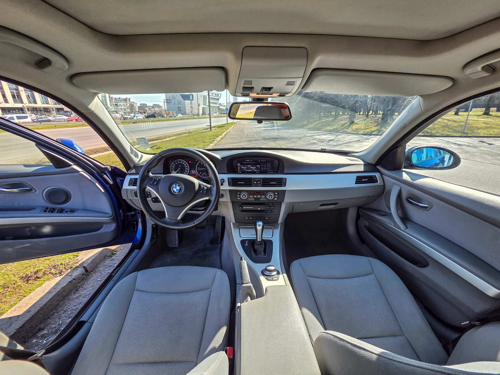 BMW 320, снимка 11 - Автомобили и джипове - 54248885