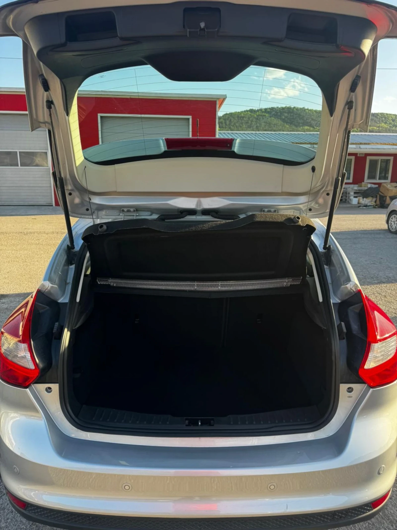 Ford Focus 1.6TDCi, 115�.�., TITANIUM, �����������, ��������� | Mobile.bg � ����������� 4