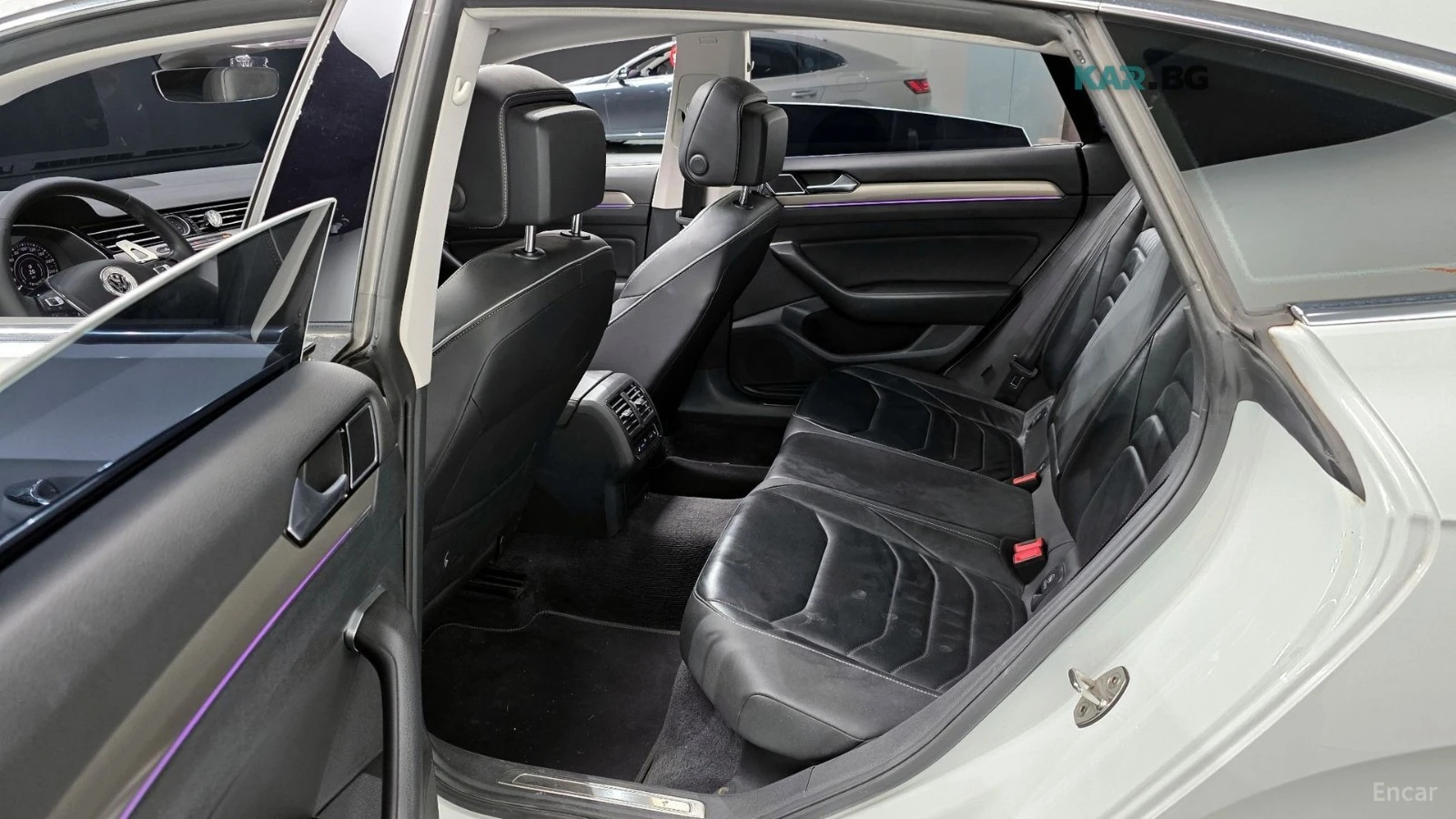 VW Arteon PRESTIGE / DIGITAL / ОБДУХ / ПАНОРАМА / ПОДГРЕВИ, снимка 12 - Автомобили и джипове - 54595756