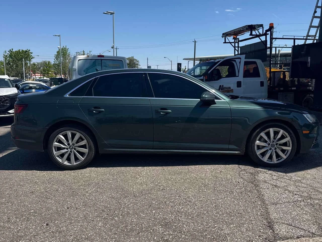 Audi A4 * Komfort * CARFAX * ЦЕНА ДО БГ, снимка 3 - Автомобили и джипове - 54720075