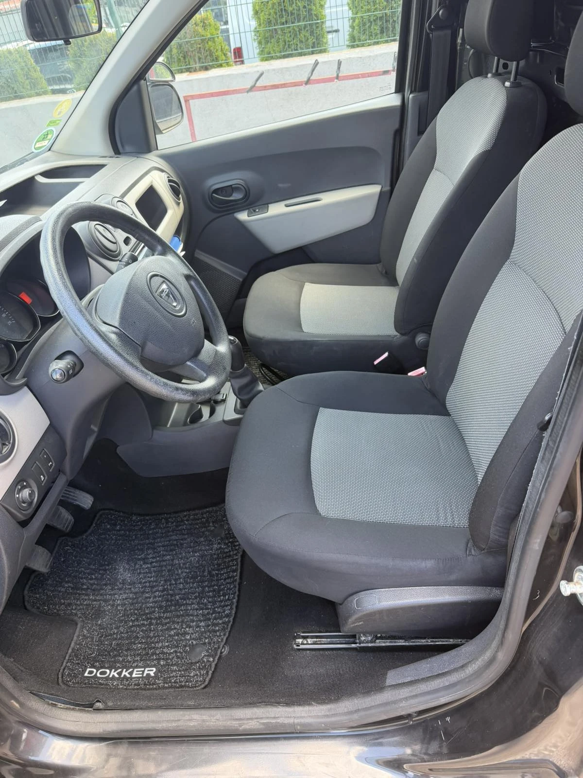 Dacia Dokker Dacia Dokker Express 1.5 dCi Diesel , снимка 9 - Автомобили и джипове - 55233262