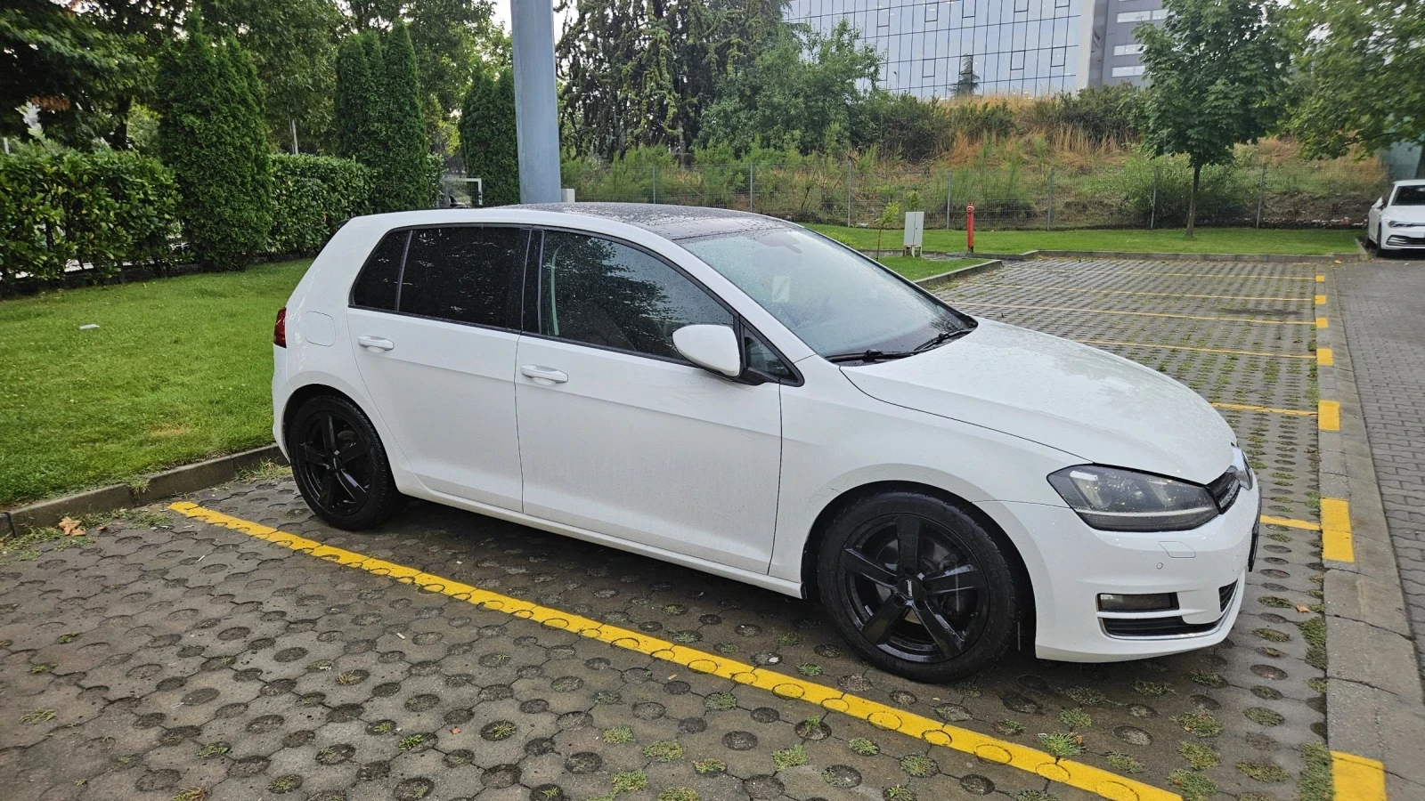 VW Golf 2.0Tdi Автомат , снимка 14 - Автомобили и джипове - 55382173