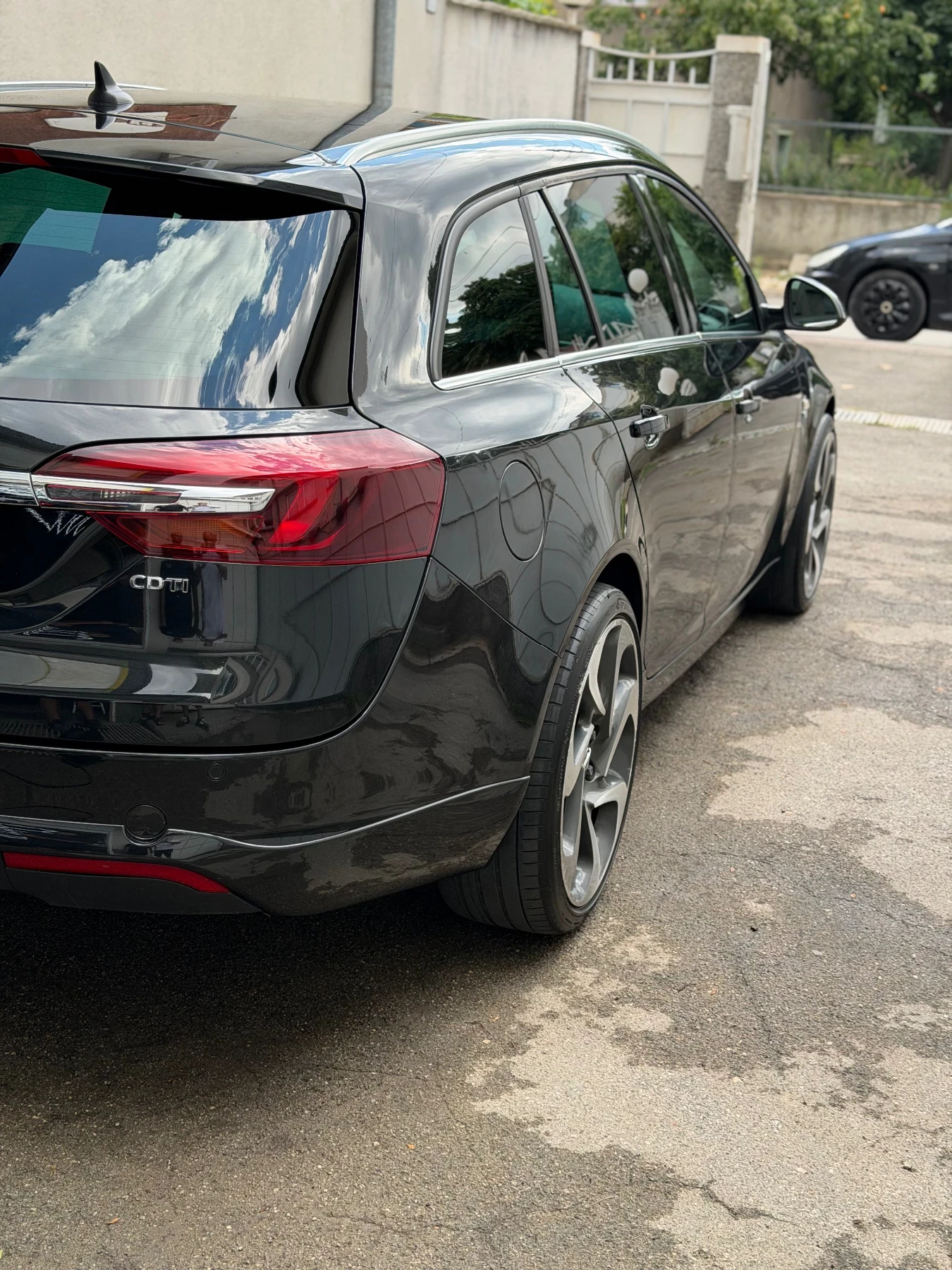 Opel Insignia, снимка 4 - Автомобили и джипове - 55395821