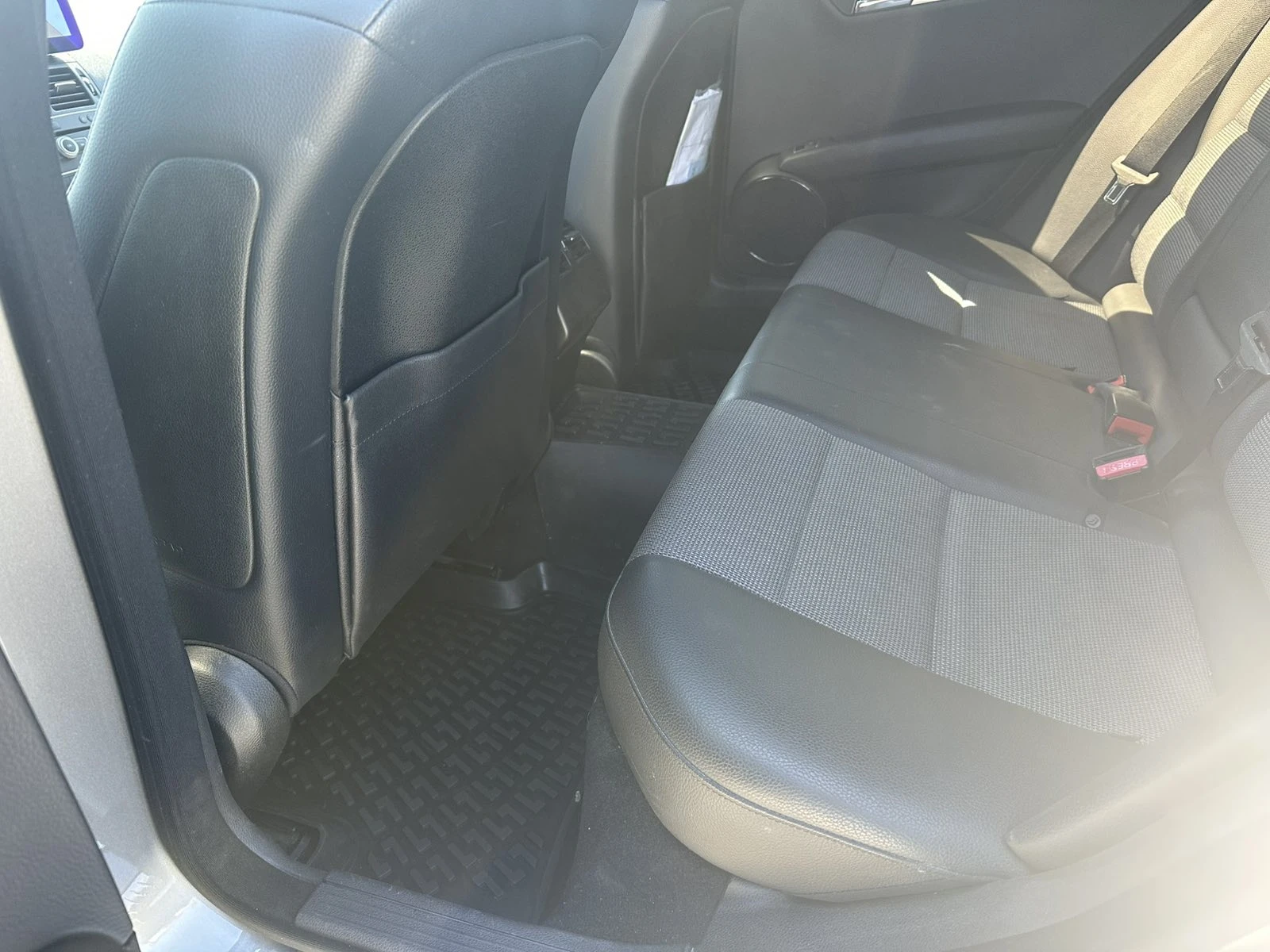 Mercedes-Benz C 250 AMG, снимка 9 - Автомобили и джипове - 55626735