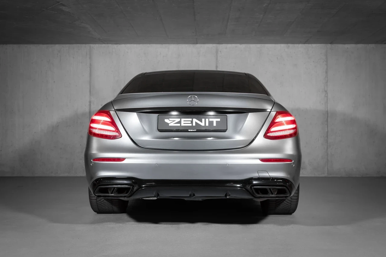 Mercedes-Benz E 63 AMG Edition 1, снимка 5 - Автомобили и джипове - 55838691
