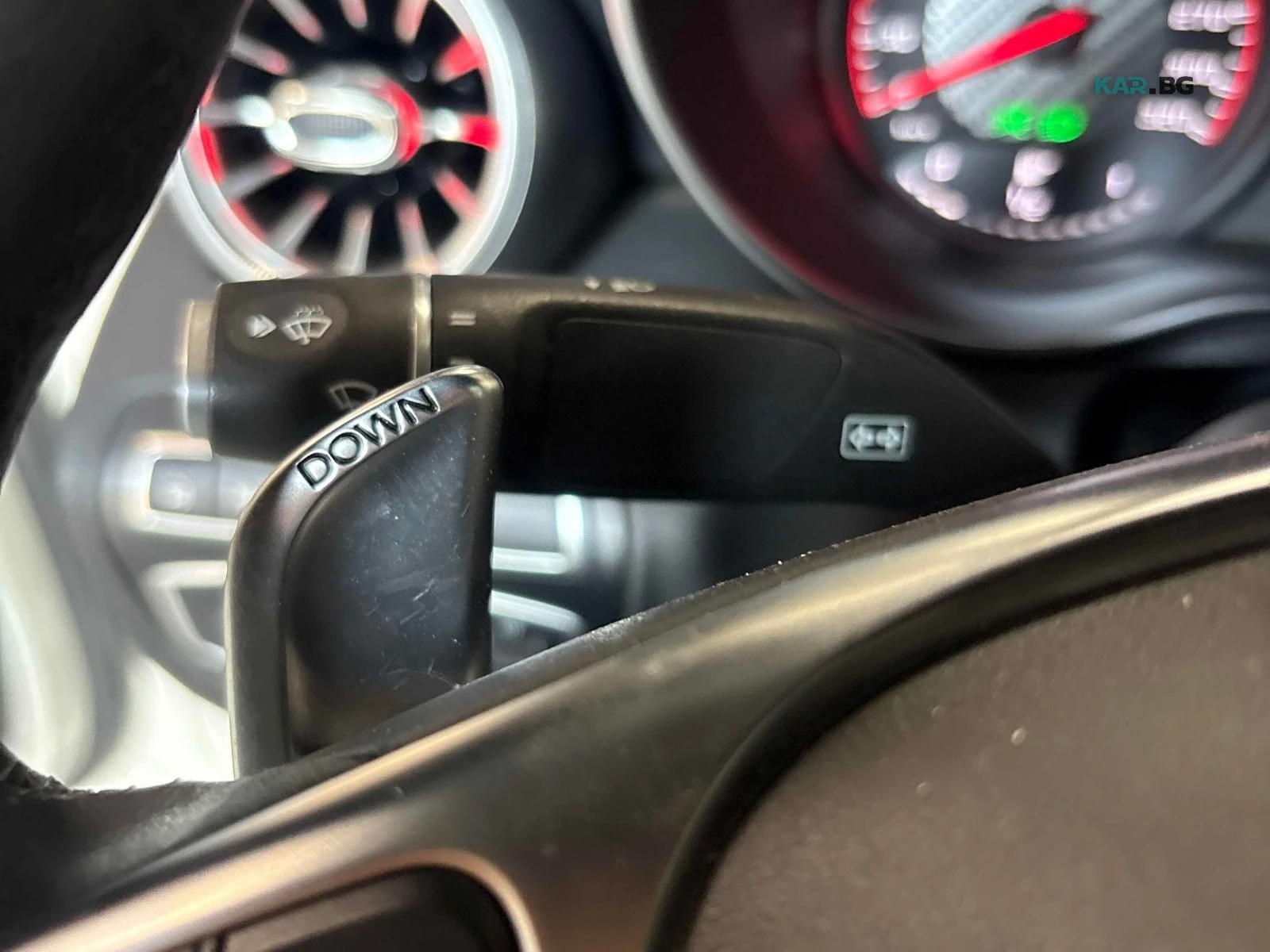 Mercedes-Benz C 63 AMG * АвтоКредит* (ЦЕНА ДО БГ)* , снимка 12 - Автомобили и джипове - 55953791