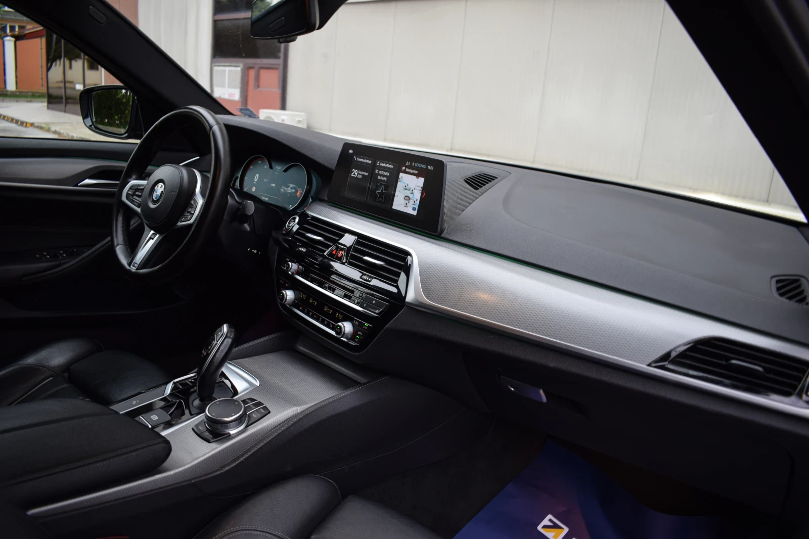 BMW 530 530D 265k.c. M-PackageX-DRIVE FULL FULL, снимка 13 - Автомобили и джипове - 56301424