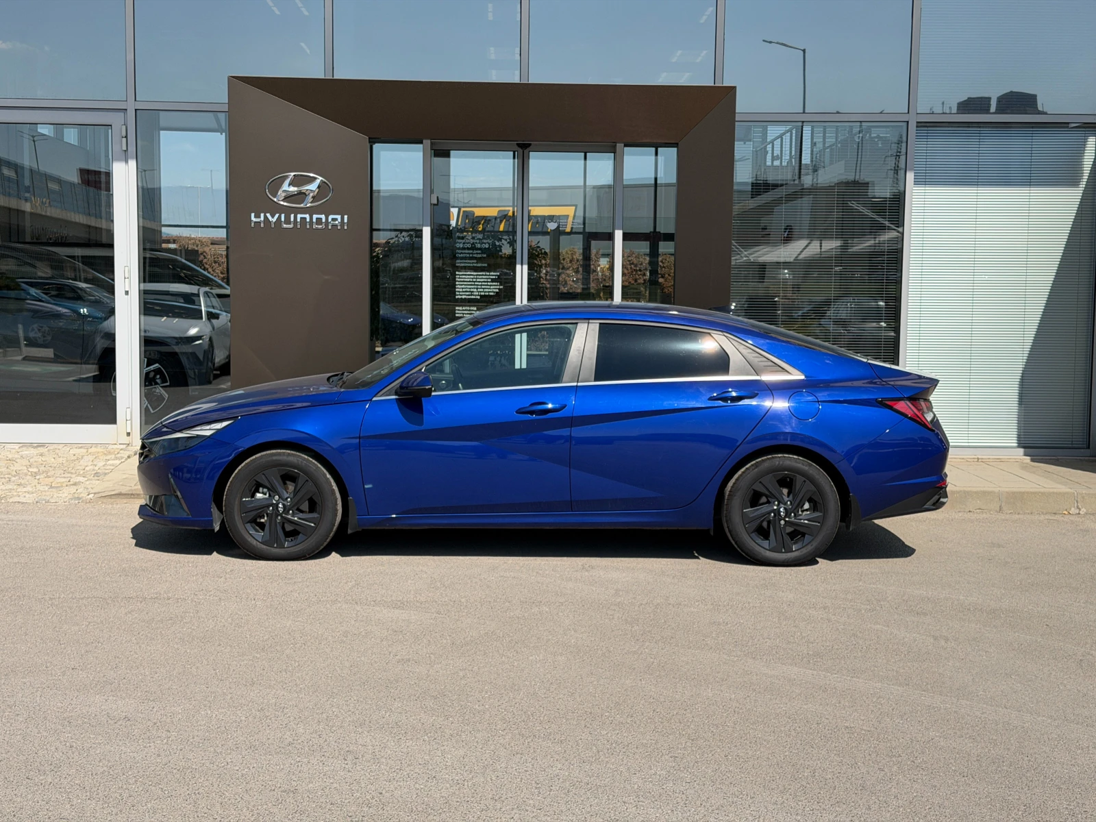 Hyundai Elantra EXCLUSIVE, снимка 2 - Автомобили и джипове - 56623363