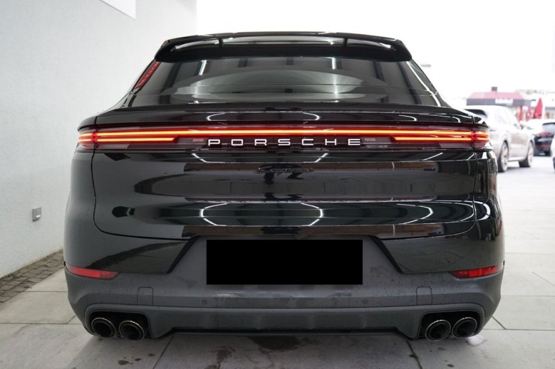 Porsche Cayenne E-HYBRID/COUPE/NEW MODEL/SPORT CHRONO/HEAD UP/PANO, снимка 5 - Автомобили и джипове - 44746870